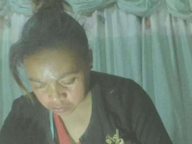 Offline LorahXVane on BongaCams