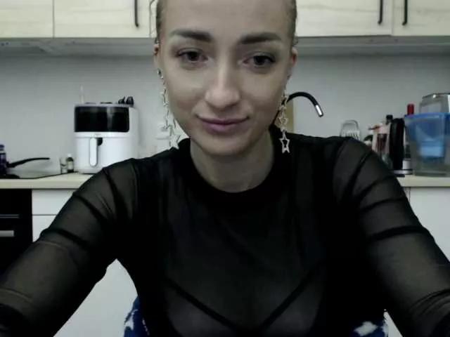 Masturbate to 35 years old LorennePlay from BongaCams LorennePlay from BongaCams