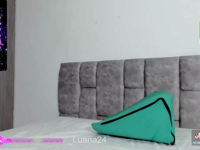 Luana24 on BongaCams 