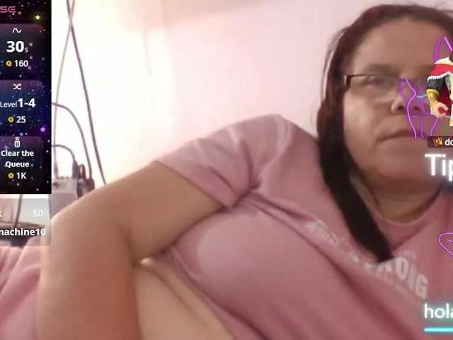 Freechat lucianamaster on BongaCams