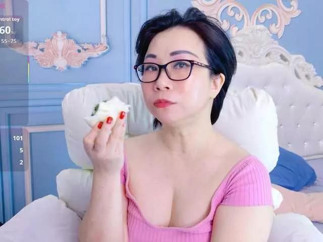 Admire 44 years old LucianaMeca from BongaCams LucianaMeca from BongaCams