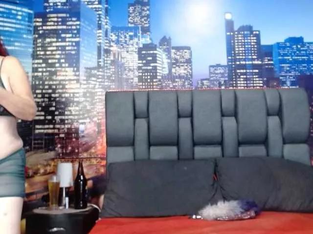 Lucy-mature on BongaCams