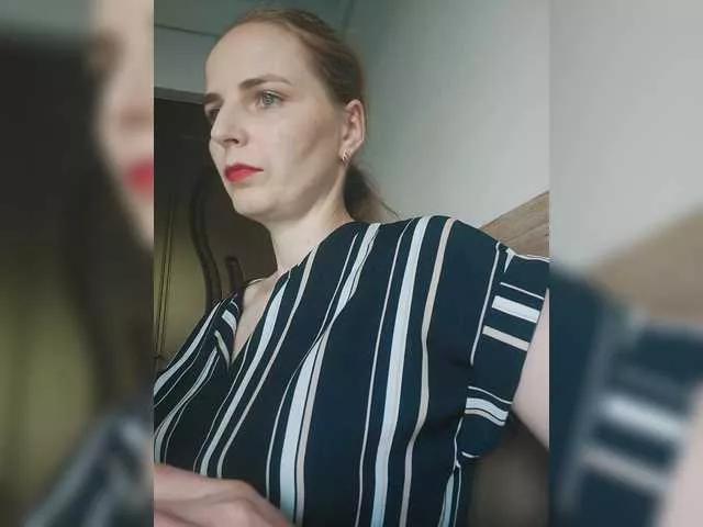 Lulu-Erotica on BongaCams 