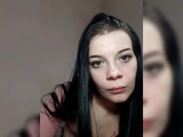 Offline Luna29a on BongaCams