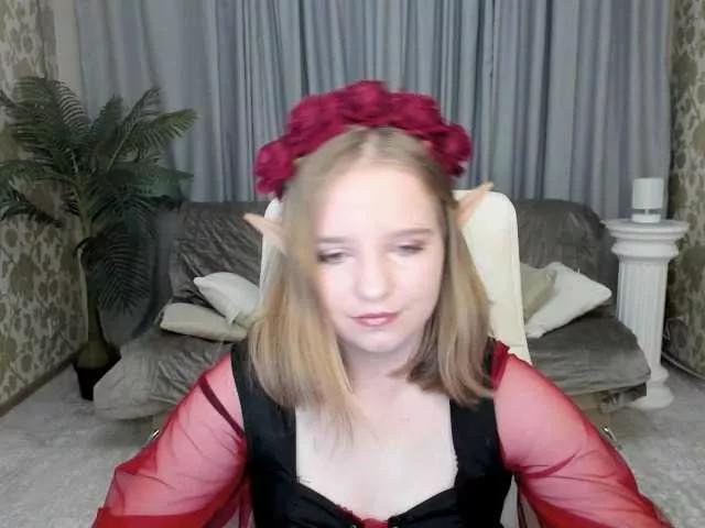 LunaCosplay from BongaCams