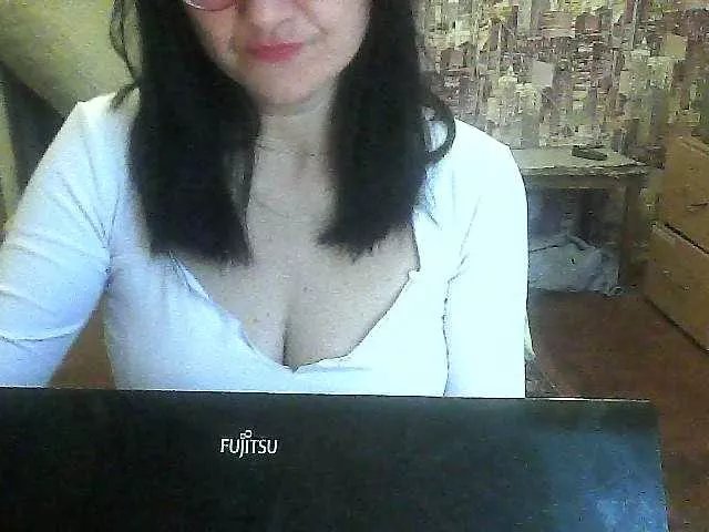 LynnYana on BongaCams 