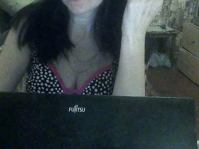 LynnYana on BongaCams 