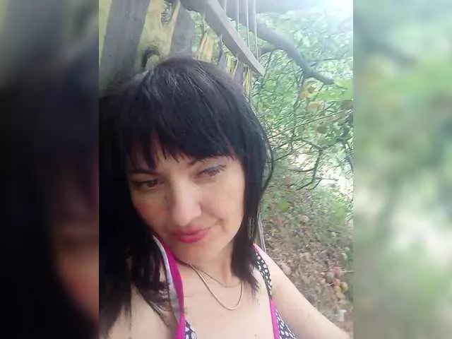 LynnYana on BongaCams 