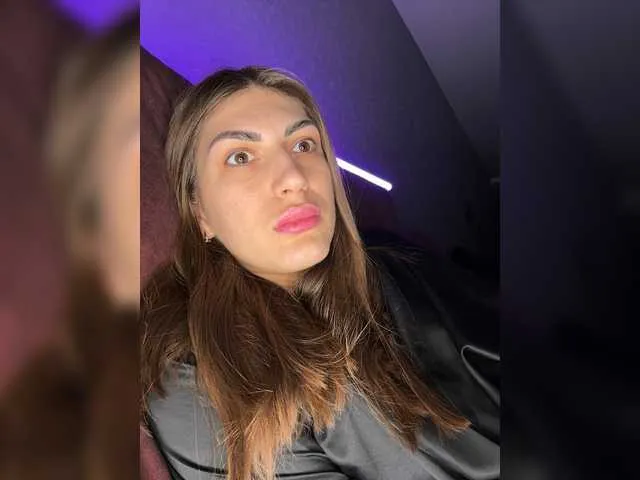 MaggieTurner on BongaCams