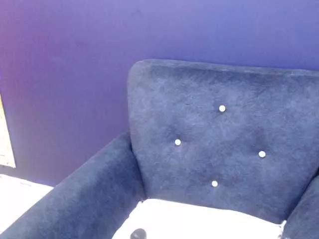 Freechat maidy-19 on BongaCams