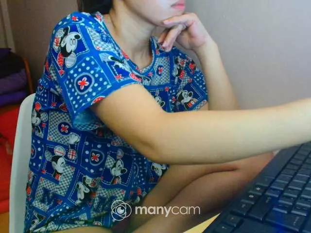 Freechat mainee on BongaCams