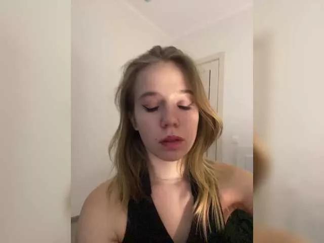 mariaaa-1 on BongaCams 