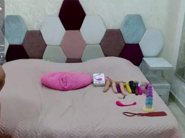 Offline marianabbw on BongaCams