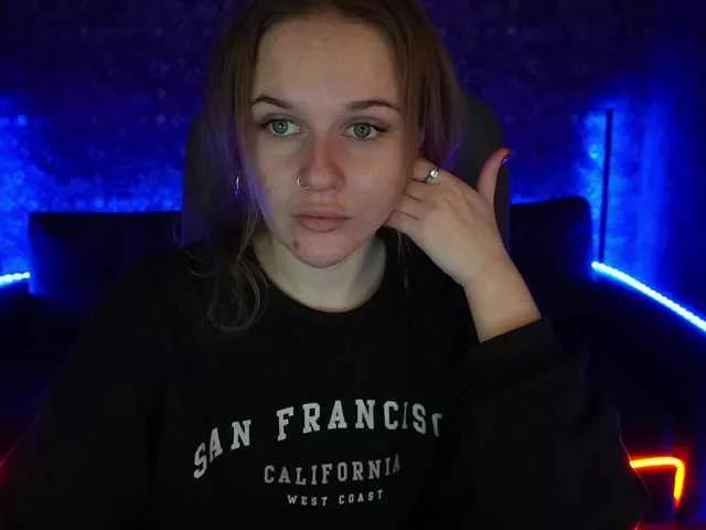 MaribelRiver on BongaCams 