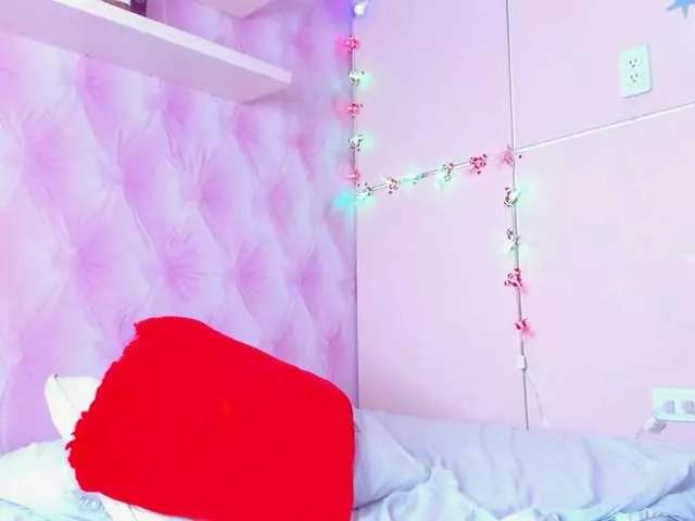 Offline MarieMyller on BongaCams