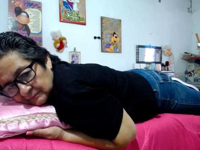maturehornykinky on BongaCams