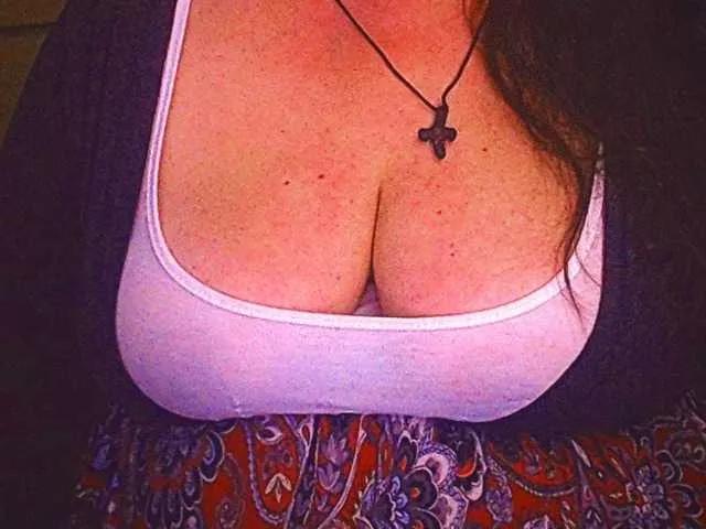 Offline mayalove4u on BongaCams