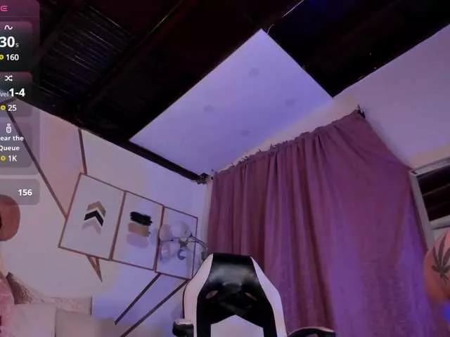 mayewells on BongaCams 