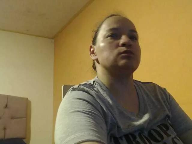 miaabrownn2 on BongaCams 