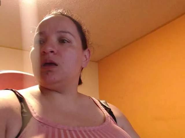 miaabrownn2 on BongaCams 