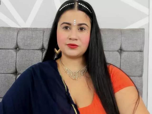 Offline miahkumar- on BongaCams