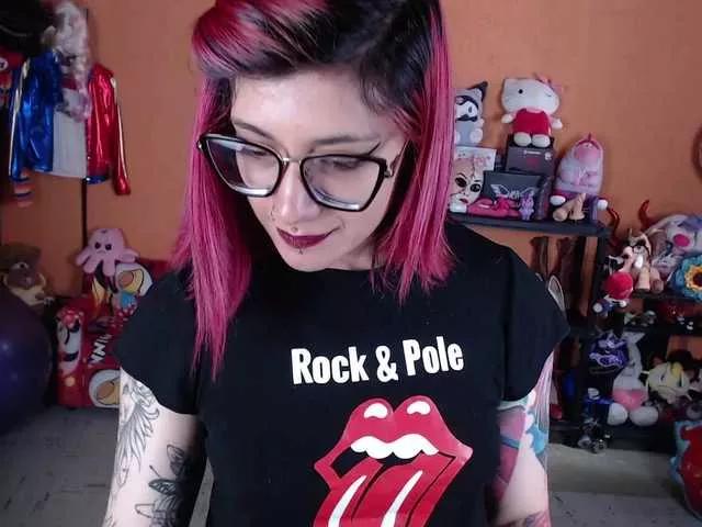 Offline MiaJhons on BongaCams