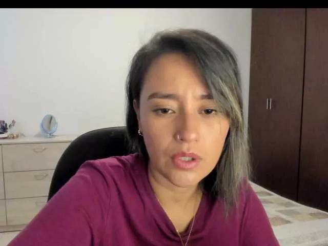 milagrey1 on BongaCams 