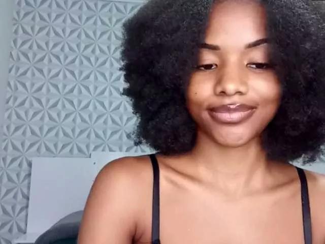 Offline MilfHester4U on BongaCams