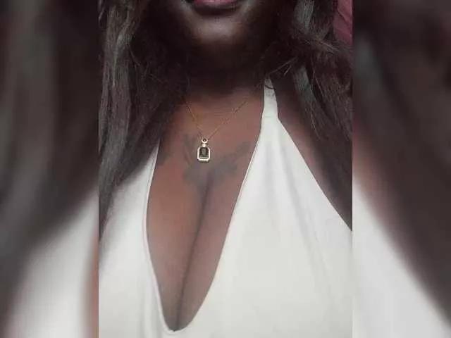 Milkshakebby2 from BongaCams