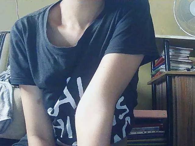 Mimie586 on BongaCams 