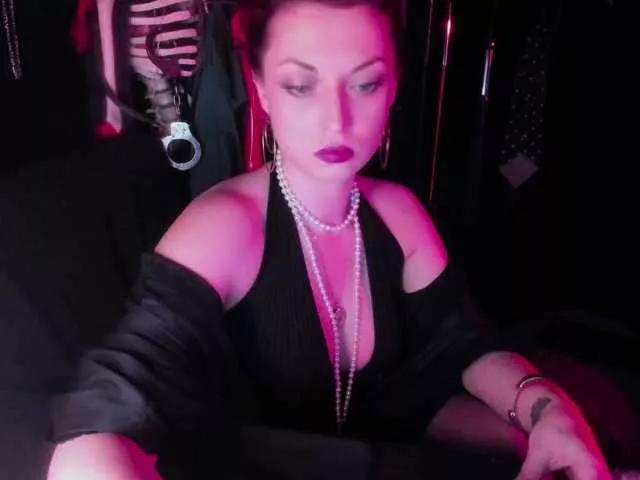 Offline miss-asmodeus on BongaCams