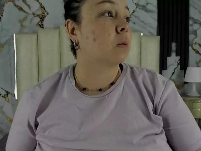 mollieblue69 on BongaCams 