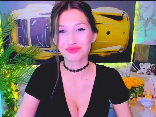 Hot Mollyinyourmind wants you to fuck her body now Mollyinyourmind from BongaCams