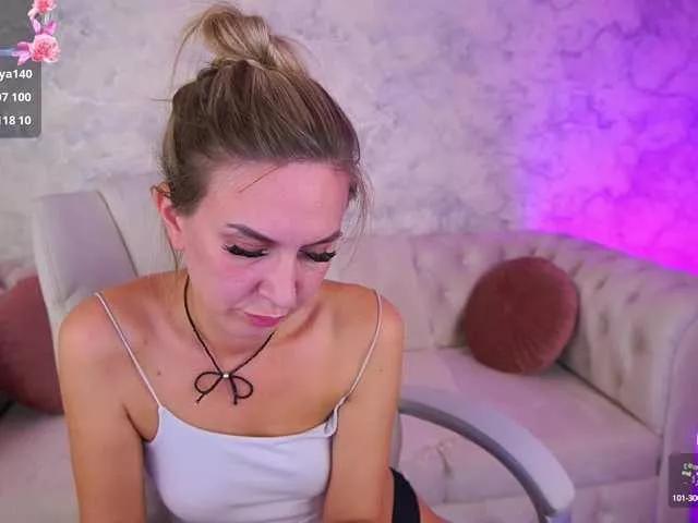 MollyWild on BongaCams 