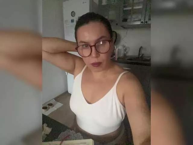 Offline MonicaMiaa on BongaCams