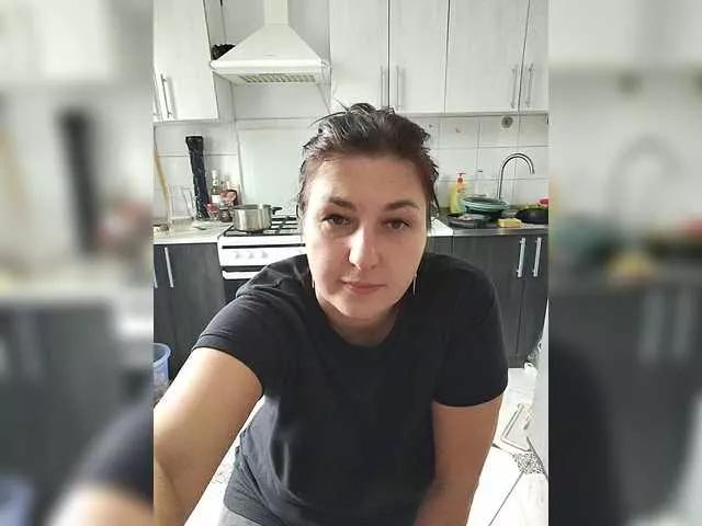 MonicaMilf on BongaCams