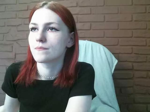 Offline Moonlitmiragea on BongaCams