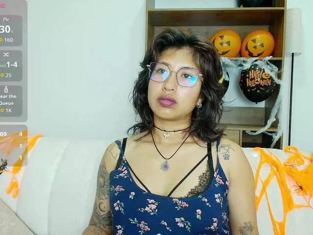 Checkout sweet stripper MusaFervorosa MusaFervorosa from BongaCams