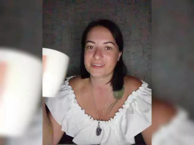 Nadiaaa on BongaCams