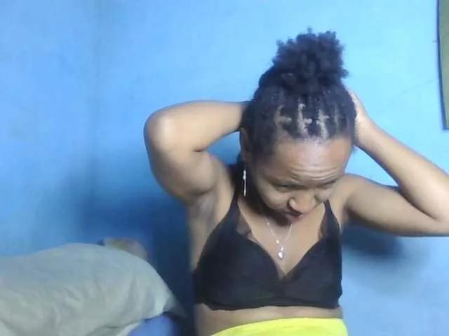 Nelliesexy on BongaCams 