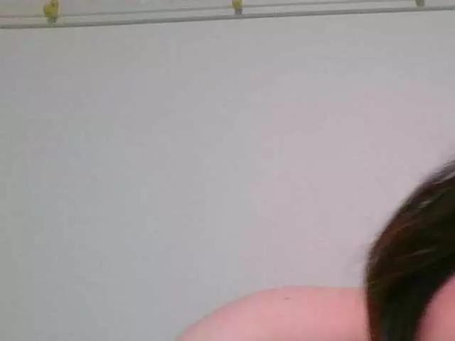 nikke- on BongaCams 