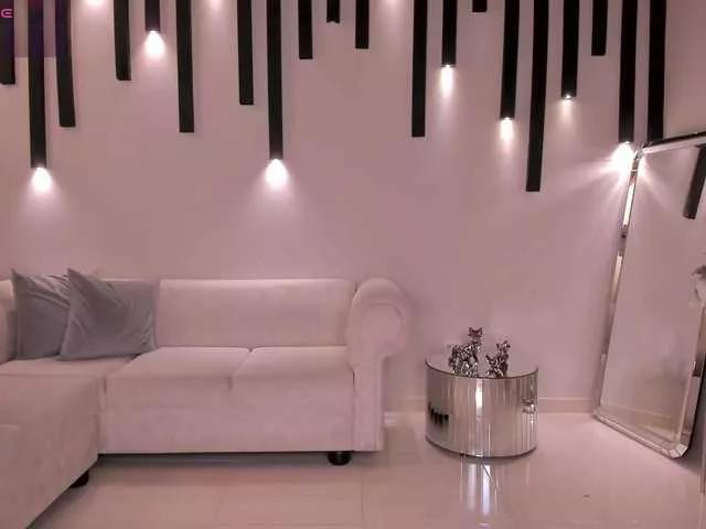 Offline NinaBlum on BongaCams