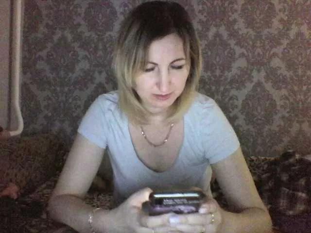 Nushka1939 on BongaCams 