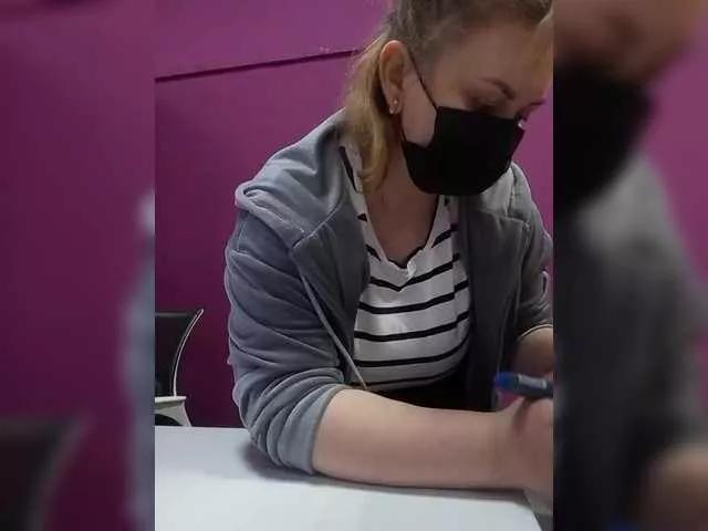 Odarina on BongaCams 