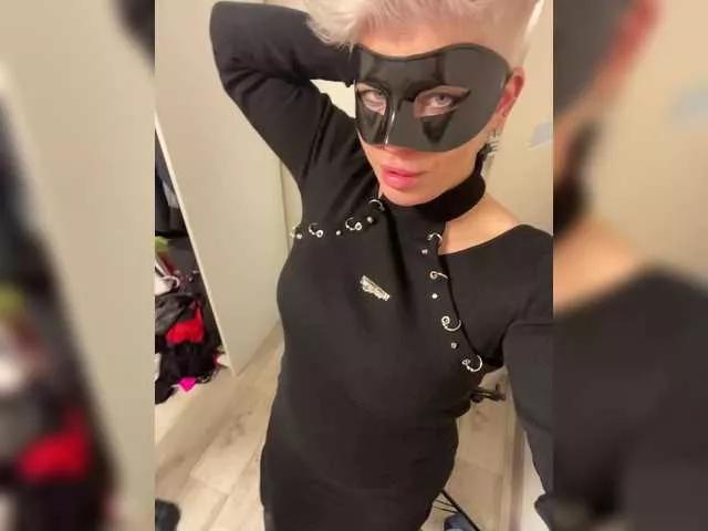 Oyster-lemon on BongaCams 
