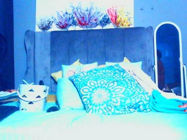 Freechat PearBlu38 on BongaCams