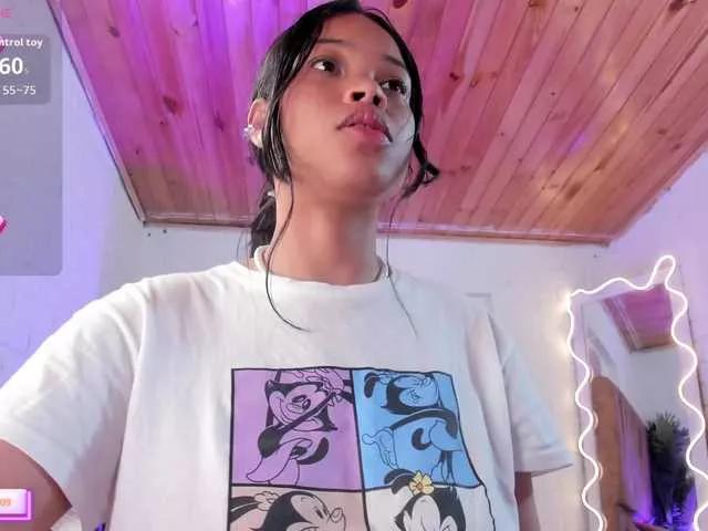 penelope-tay on BongaCams 