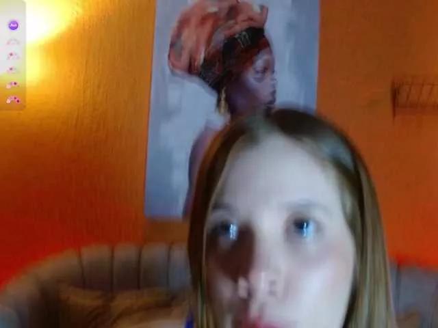 Offline PrettyAriel on BongaCams