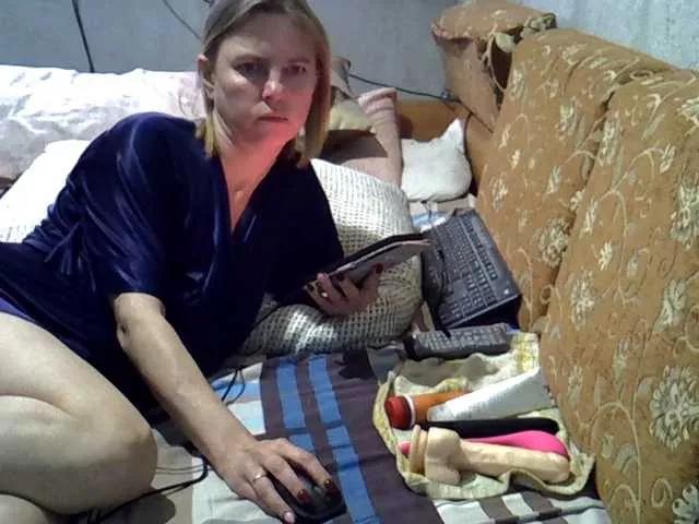 ptichka38 from BongaCams