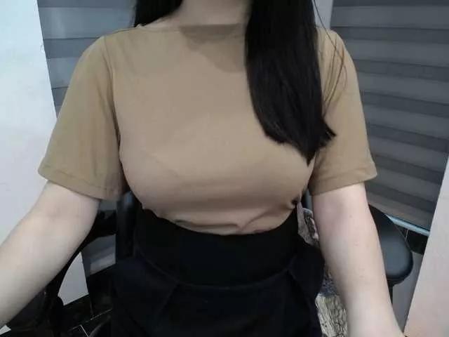 QueenHot92 on BongaCams 